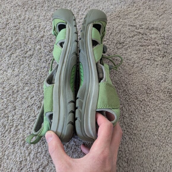 Keen  Green Sandals Water shoes Women's 9 - Picture 6 of 10